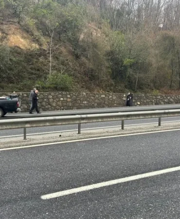 duzce-akcakoca-da-zincirleme-trafik-kazasi-1774159221-175_large