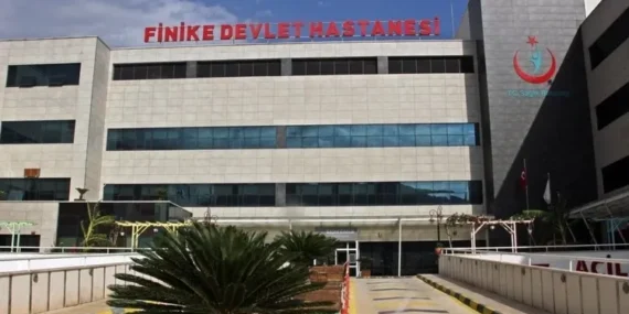 finike-devlet-te-mobing-iddiasi-saglik-calisanlari-hareketliligi-gundemde-1773396474-764_large