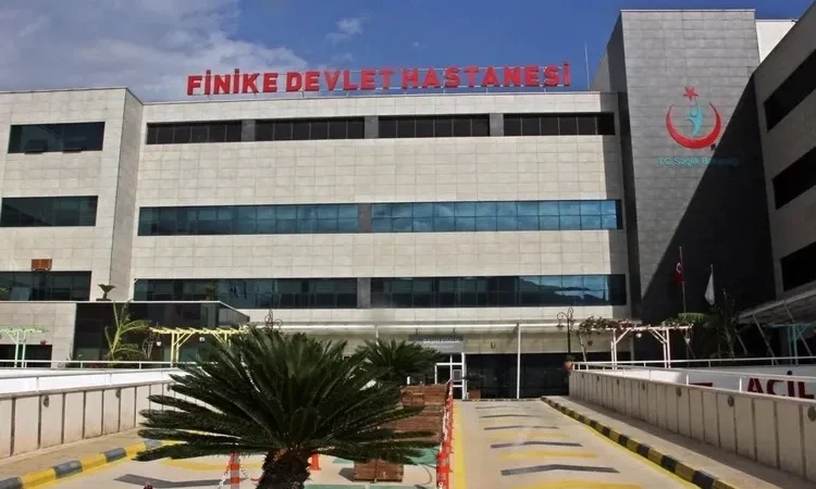 finike-devlet-te-mobing-iddiasi-saglik-calisanlari-hareketliligi-gundemde-1773396474-764_large
